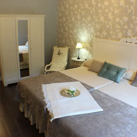 컨트리하우스 La Pajarona 시루엘라