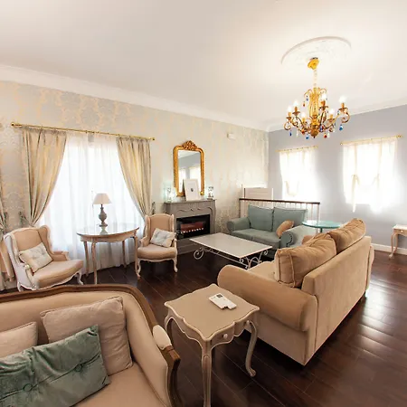 La Pajarona 시루엘라